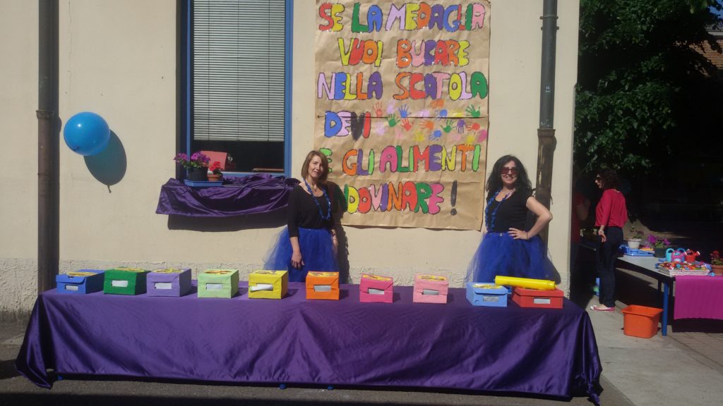 stand classe blu